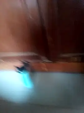 ezepitudo1 online show from January 19, 2025, 3:42 pm