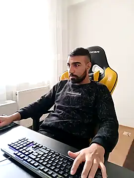 SertSikici022 online show from December 6, 2024, 10:54 am