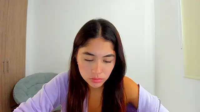 AriaMontgomery online show from March 5, 2025, 3:07 pm