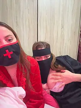 Hot arabic girl online show from January 5, 2026, 7:28 pm