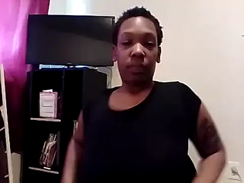 MsSapPhire500 online show from March 21, 2025, 9:01 pm