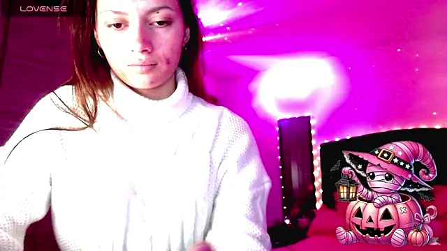 holy juli online show from October 26, 2025, 3:40 am