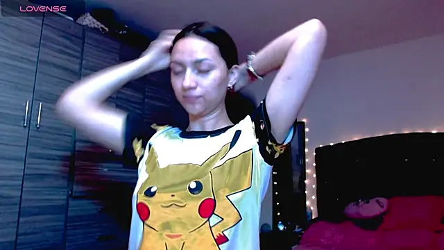 holy juli online show from December 23, 2025, 4:45 am