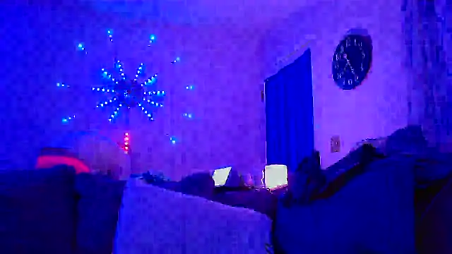 Snapshot of onlym4m chatting on March 17, 2025, 12:32 am onlym4m online show from March 17, 2025, 12:32 am