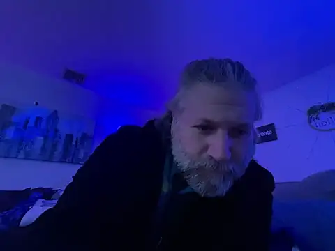 Snapshot of onlym4m chatting on February 22, 2025, 3:23 am onlym4m online show from February 22, 2025, 3:23 am