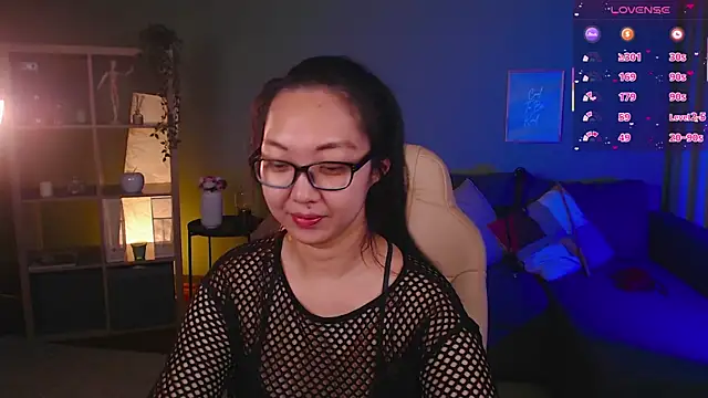 Snapshot of Marine_Vact chatting on September 26, 2025, 2:02 pm Marine Vact online show from September 26, 2025, 2:02 pm