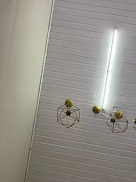 luara1988 online show from March 10, 2026, 7:07 pm