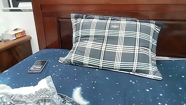 MIXEMKUTAKO online show from October 5, 2025, 4:09 pm