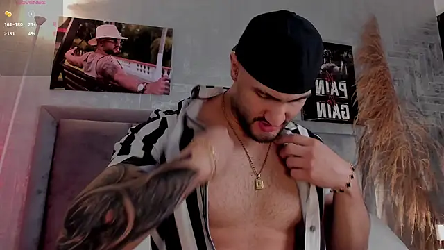 JeanColleman online show from October 26, 2025, 4:02 am