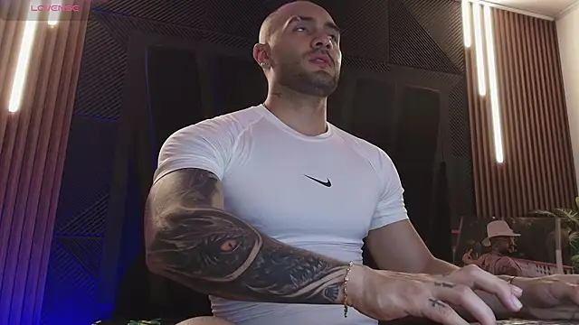 JeanColleman online show from March 20, 2026, 11:17 pm