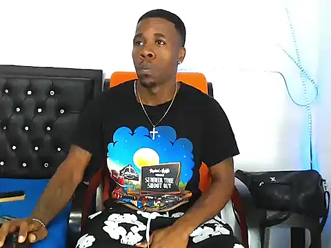 Damian hart 24CM online show from November 12, 2025, 2:15 am