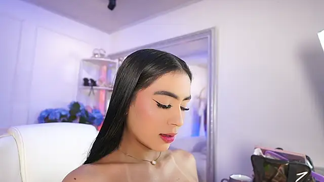 Snapshot of elasummer chatting on February 9, 2026, 12:58 pm elasummer online show from February 9, 2026, 12:58 pm