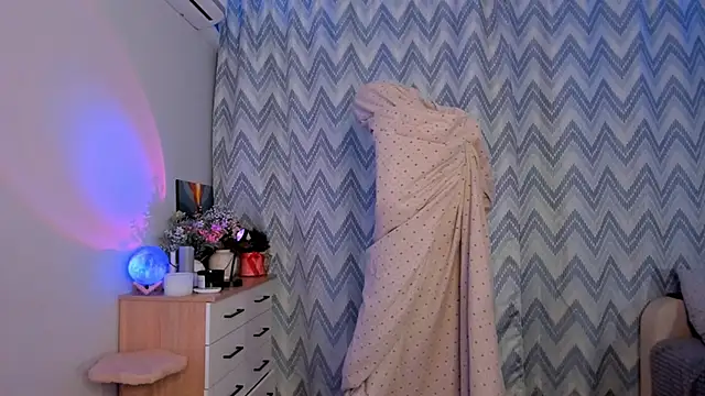 Tate Angel online show from January 22, 2025, 9:21 pm