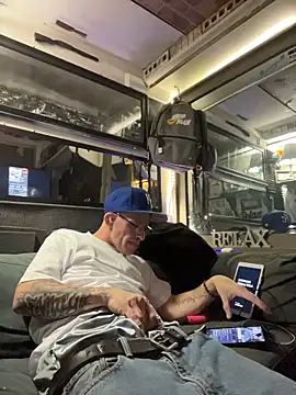 DirkD916 online show from December 2, 2025, 6:15 am