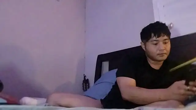 cloudyspun online show from December 16, 2025, 9:13 am