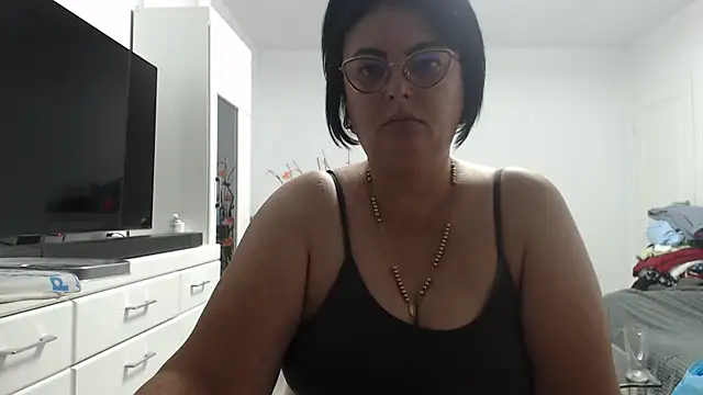 Amandamuller1982 online show from September 10, 2025, 12:42 am