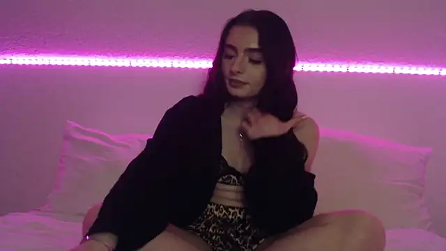 AdelinaAlia online show from February 25, 2025, 9:04 pm