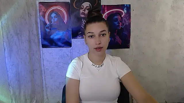 KarolinaRosse  online show from October 17, 2025, 5:22 am