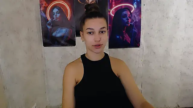 KarolinaRosse  online show from September 25, 2025, 5:02 am