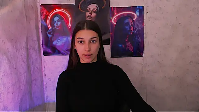 KarolinaRosse  online show from October 3, 2025, 5:09 am