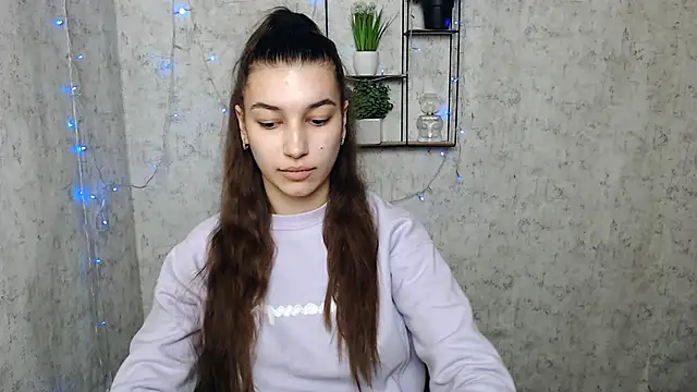 KarolinaRosse  online show from February 27, 2025, 7:08 am