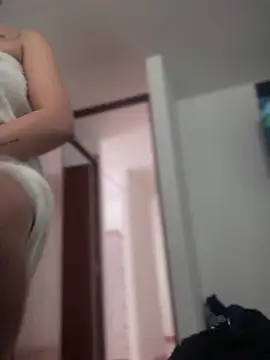 VIOLETA-25  online show from December 22, 2025, 1:33 pm