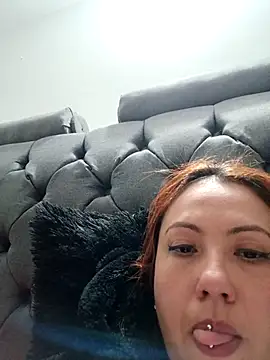 VIOLETA-25  online show from March 13, 2025, 11:27 pm