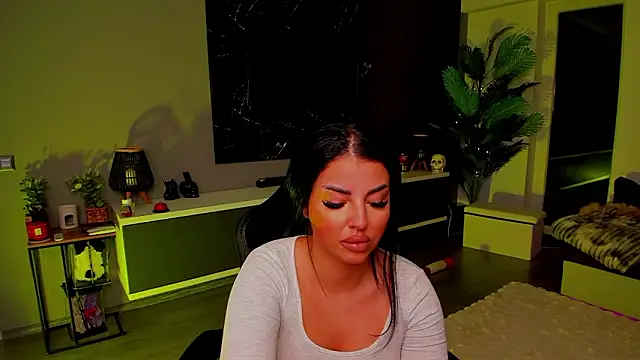 anemarieejolie online show from February 26, 2026, 5:35 pm