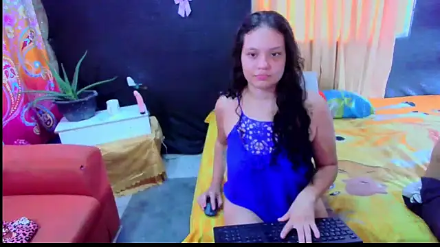 Snapshot of emily_69_porno chatting on October 1, 2025, 8:24 pm emily 69 porno online show from October 1, 2025, 8:24 pm