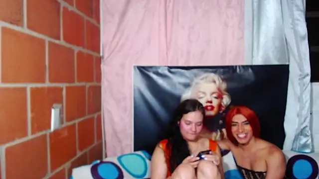 Snapshot of emily_69_porno chatting on December 11, 2024, 2:09 am emily 69 porno online show from December 11, 2024, 2:09 am