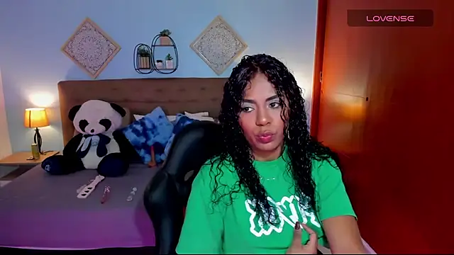 Edelaine rogers online show from October 3, 2025, 6:26 am