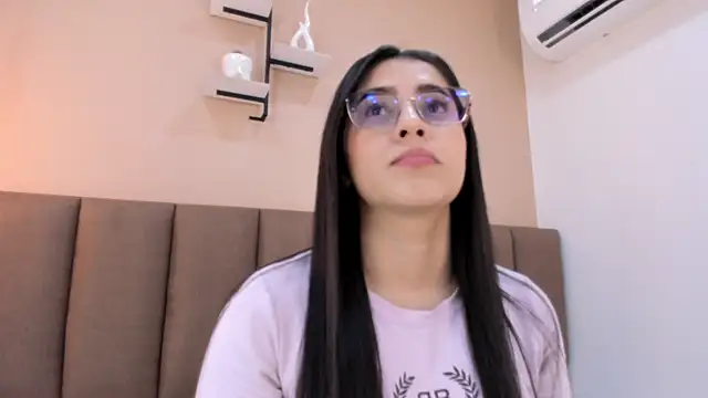 Snapshot of Amy_wats0n chatting on June 1, 2026, 7:02 pm Amy wats0n online show from June 1, 2026, 7:02 pm