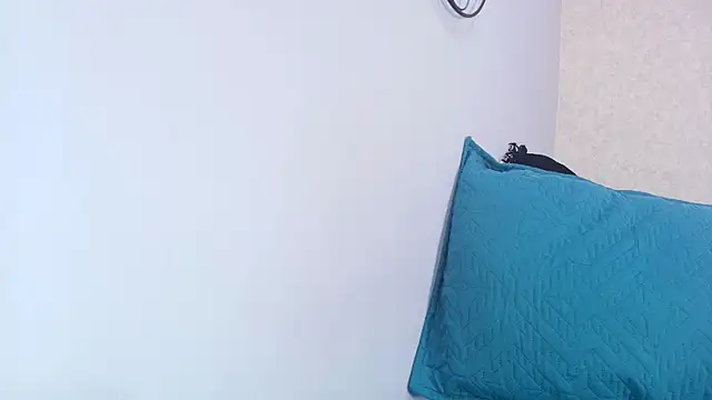 Amy wats0n online show from October 15, 2025, 7:11 pm