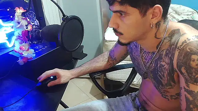 Badboyi1997 online show from October 17, 2025, 1:53 am