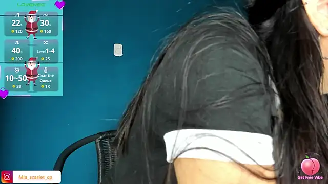 Mia scarlet69 online show from November 26, 2025, 12:16 pm