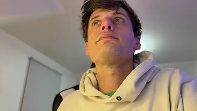 Dylansd online show from February 17, 2026, 11:35 pm