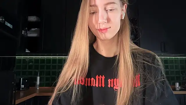 solar bella online show from February 5, 2026, 5:03 am