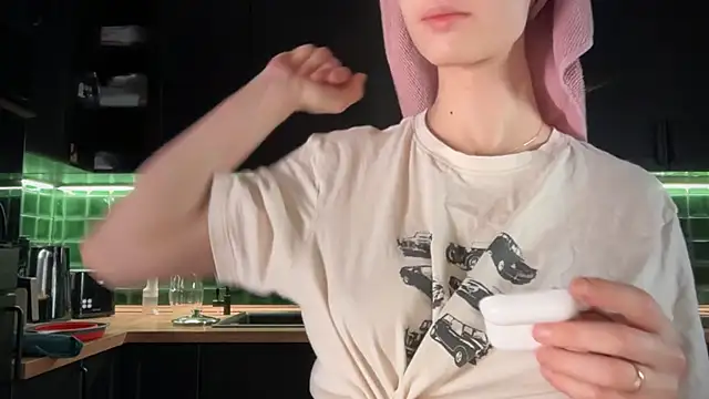 solar bella online show from February 8, 2026, 4:21 am