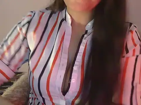 Snapshot of diva-22 chatting on July 10, 2026, 3:01 pm diva-22 online show from July 10, 2026, 3:01 pm
