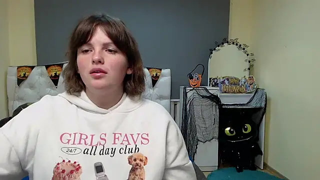 StaceyLex online show from October 19, 2025, 5:32 am