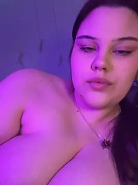 31MoonLight13 online show from February 1, 2025, 9:40 pm