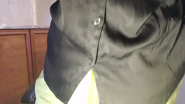 pareeti online show from October 18, 2025, 8:55 pm