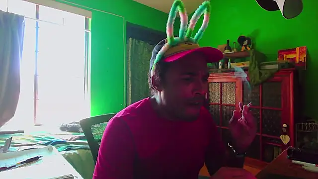        the online show from March 19, 2026, 6:19 pm