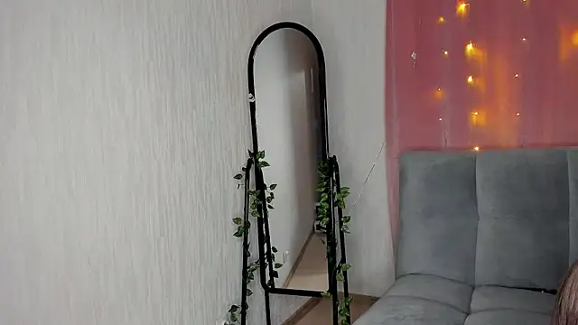 Snapshot of LinaCristonsen chatting on January 17, 2025, 6:23 pm LinaCristonsen online show from January 17, 2025, 6:23 pm