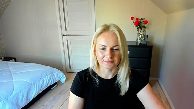 Alicee Gracee online show from October 3, 2025, 7:54 am