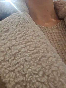 beaverwoman online show from October 31, 2025, 8:22 am