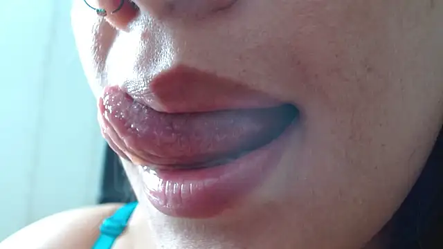 Snapshot of miss_evoleth2 chatting on November 26, 2025, 3:23 pm miss evoleth2 online show from November 26, 2025, 3:23 pm