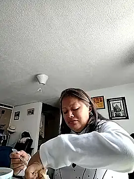 Snapshot of miss_evoleth2 chatting on November 13, 2025, 2:10 pm miss evoleth2 online show from November 13, 2025, 2:10 pm