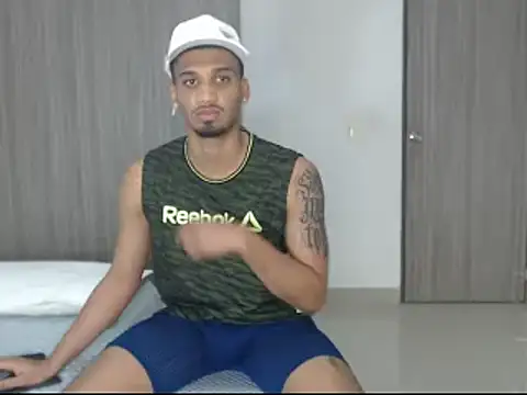 Snapshot of michael_jordanx chatting on January 4, 2025, 12:59 am michael jordanx online show from January 4, 2025, 12:59 am