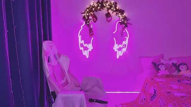 tikkisa online show from January 14, 2025, 7:53 pm